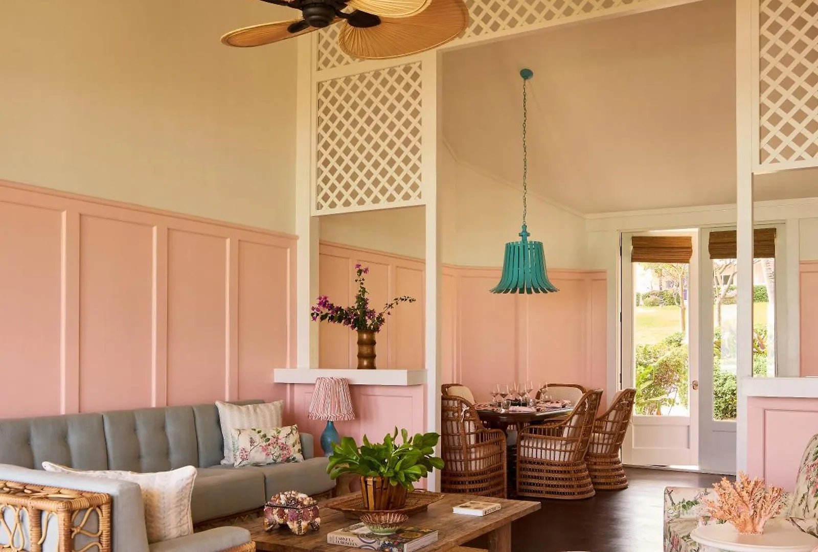 *** Hotel Coral Sands Inn & Cottages Dunmore Town Bahamas