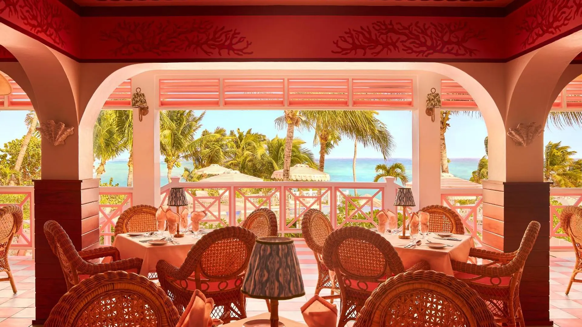 Coral Sands Inn & Cottages Dunmore Town 3*,  Bahamas