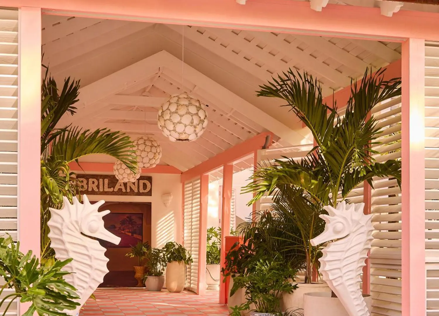 Hotel Coral Sands Inn & Cottages Dunmore Town