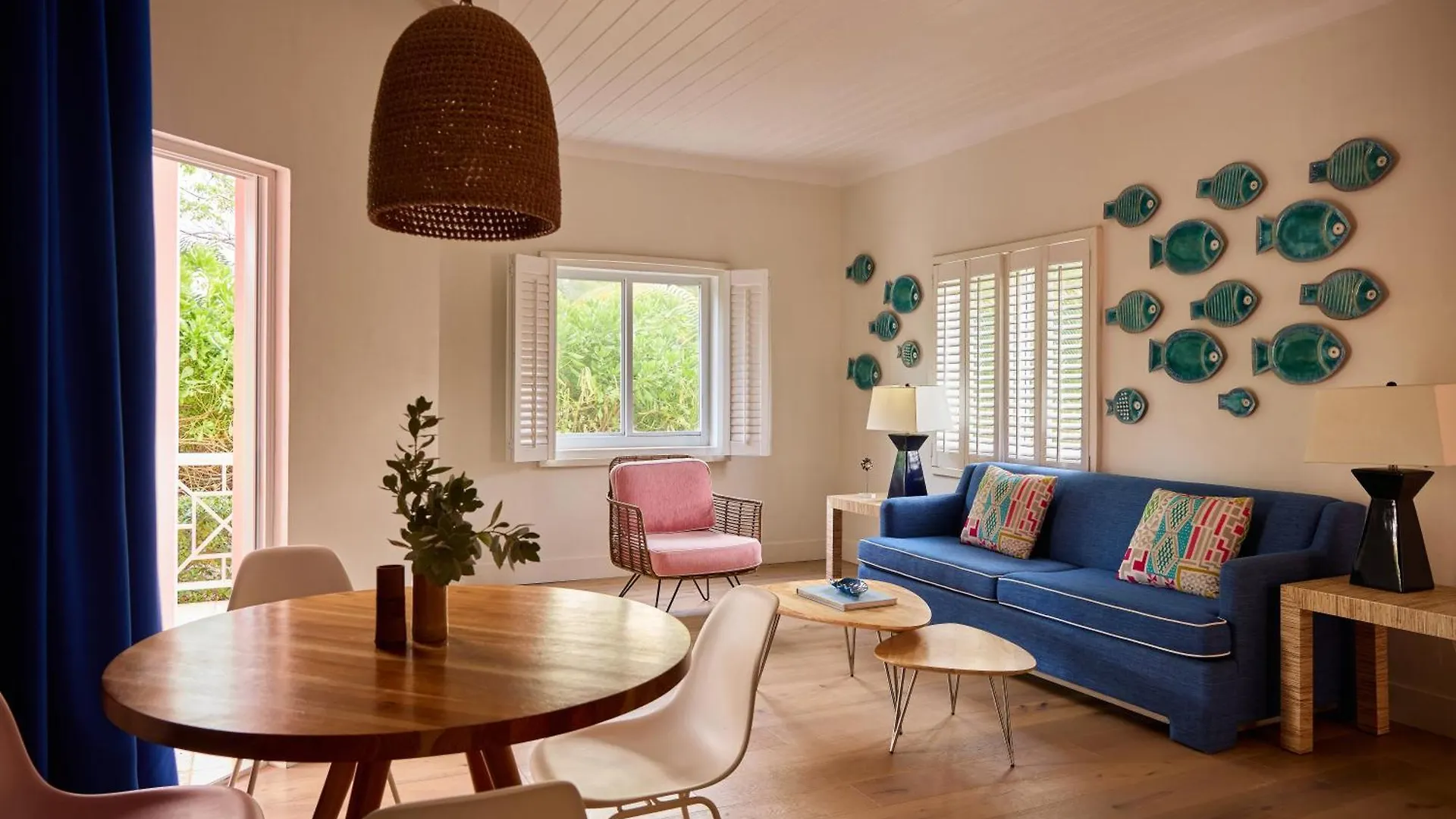 Coral Sands Inn & Cottages Dunmore Town Hotel